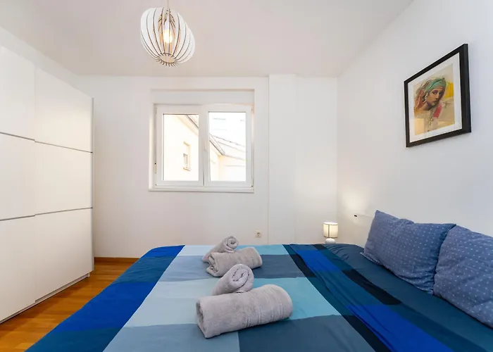 Relja Legacy Apartman *