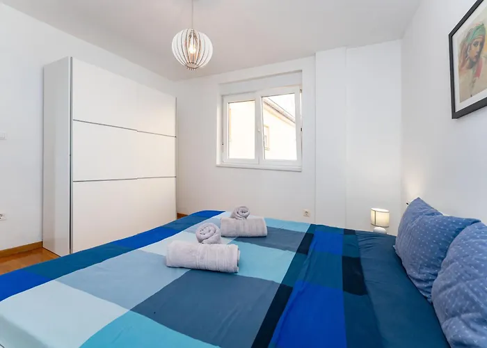 Relja Legacy Apartman Zára