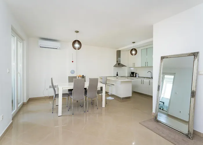 Relja Legacy Apartman